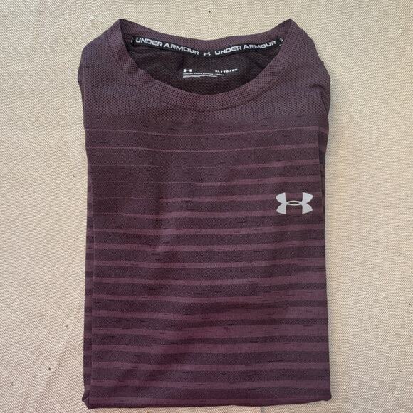 Under Armour Mens XL Purple Short Sleeve Golf Workout Gym Active Heatgear Tee - Picture 9 of 9